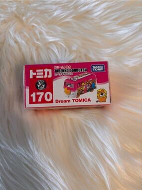 NEW Takara Dream Tomica 170 Pink Toy Bus from JAPAN